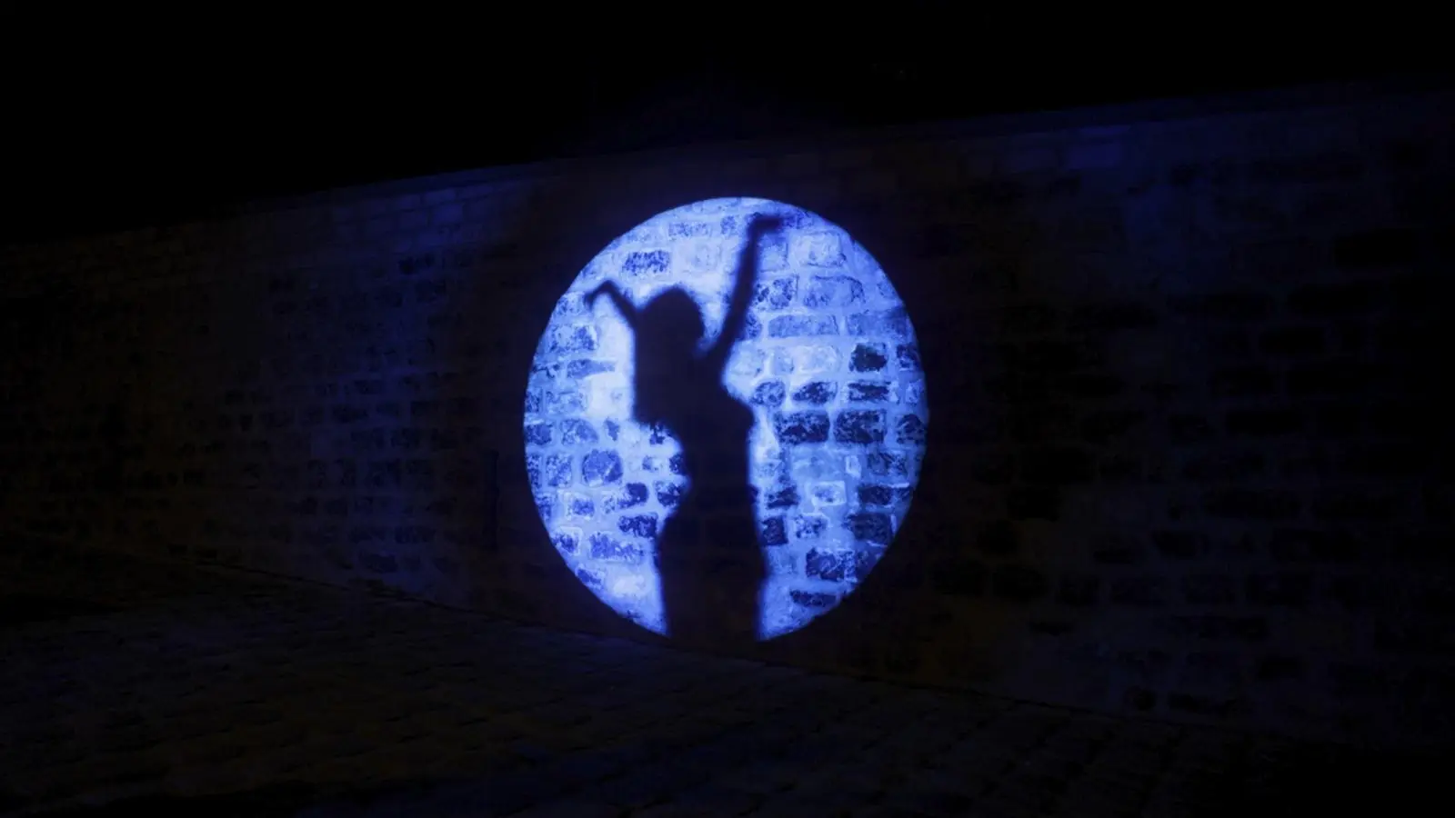 Matya, Night Light, music video still